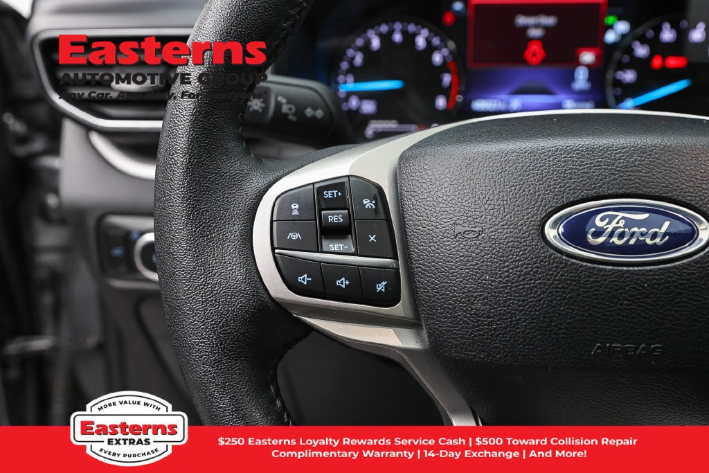 Used 2024 Ford Explorer XLT w/ Equipment Group 202A AWD/4WD image 16