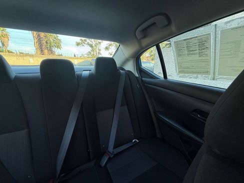 Used 2025 Nissan Sentra SV FWD image 35