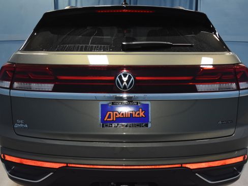 New 2026 Volkswagen Atlas Cross Sport SE image 21