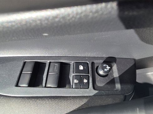 Used 2024 Toyota Corolla LE image 23