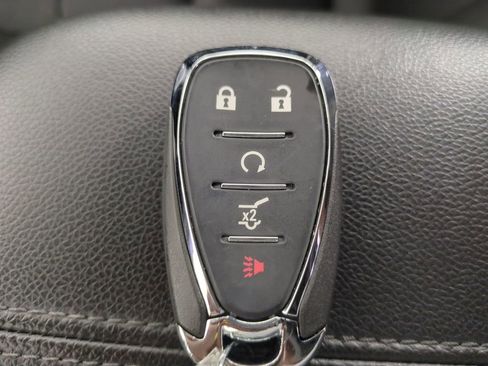 Used 2022 Chevrolet Equinox Premier image 39