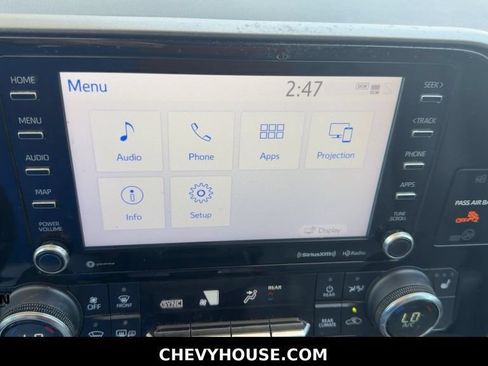 Used 2022 Toyota Highlander XLE FWD image 89