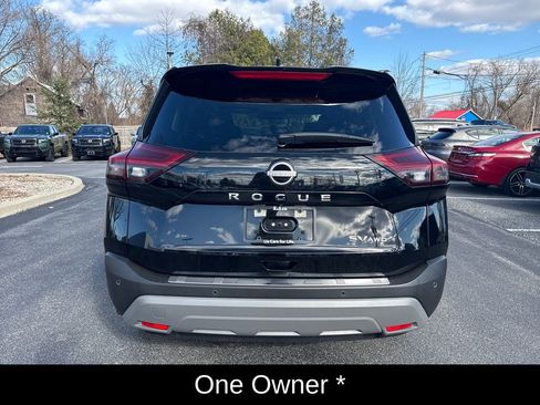 Used 2023 Nissan Rogue SV w/ SV Premium B Package image 7