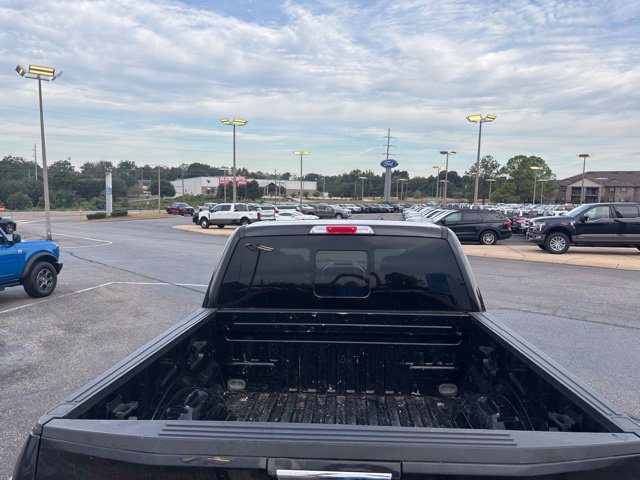 Used 2019 Ford F150 Lariat w/ Equipment Group 502A Luxury AWD/4WD image 15
