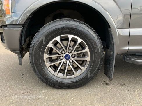 Used 2018 Ford F150 XLT w/ Equipment Group 302A Luxury image 9