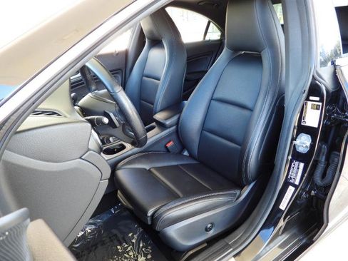 Used 2019 Mercedes-Benz CLA 250 image 42