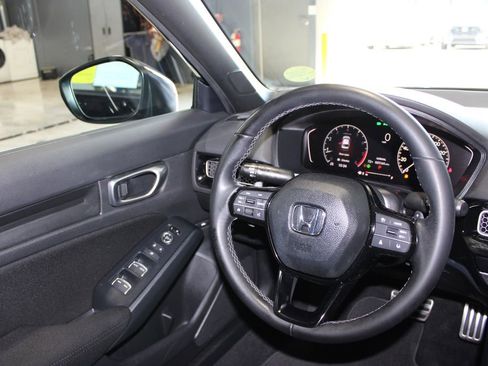 Used 2024 Honda Civic Sport image 23