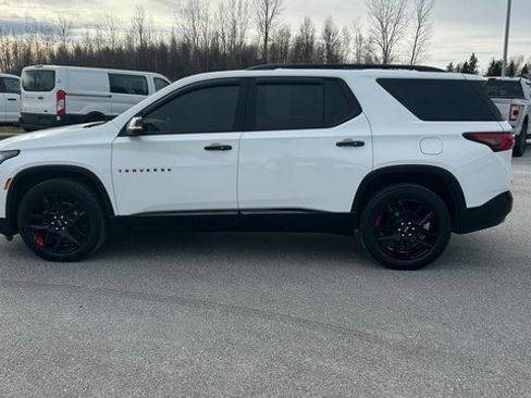 Certified 2023 Chevrolet Traverse Premier w/ Redline Edition image 11