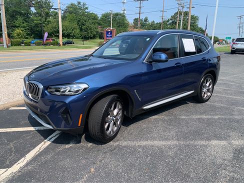 Used 2023 BMW X3 xDrive30i w/ Convenience Package w/ZPA AWD/4WD image 3