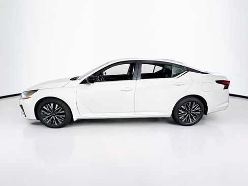 New 2026 Nissan Altima 2.5 SV FWD image 8
