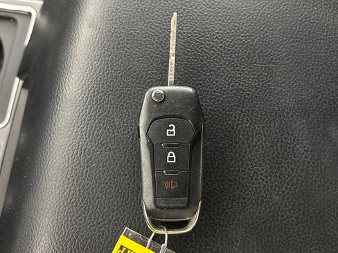 Used 2018 Ford F150 XLT RWD image 33