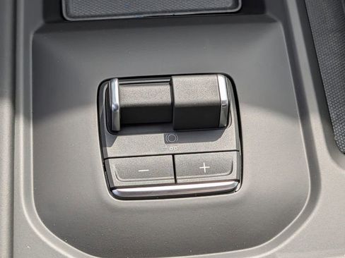 New 2026 GMC Sierra 2500 Denali Ultimate image 15