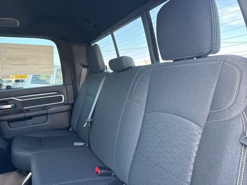 New 2026 RAM 4500 4x4 Crew Cab DRW image 33
