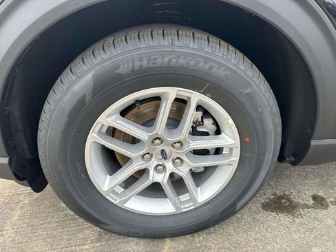 New 2026 Ford Explorer Active w/ Active Comfort Package image 6