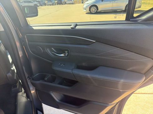 New 2026 Honda Pilot Touring image 28