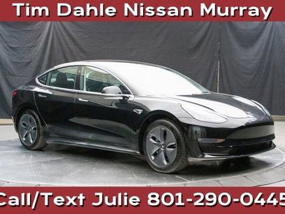 Used 2019 Tesla Model 3 Mid Range