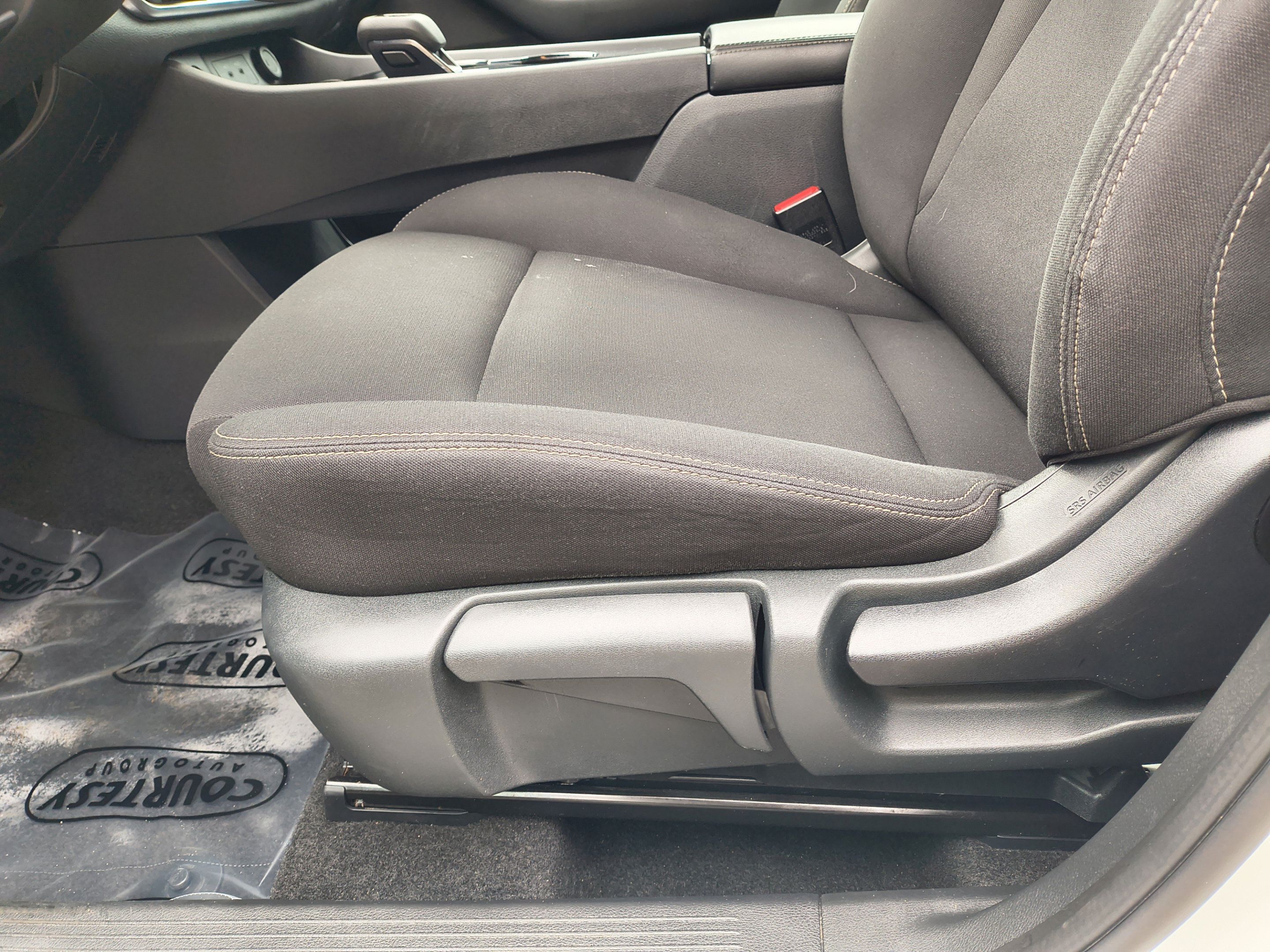 Certified 2024 Nissan Rogue S FWD image 21