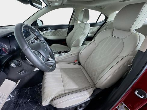 Used 2020 Genesis G70 2.0T w/ Prestige Package AWD/4WD image 12