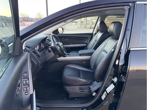 Used 2011 MAZDA CX-9 Grand Touring w/ Moonroof & Bose Audio Pkg image 15