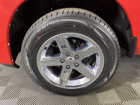 Used 2018 RAM 1500 Express w/ Express Value Package image 11