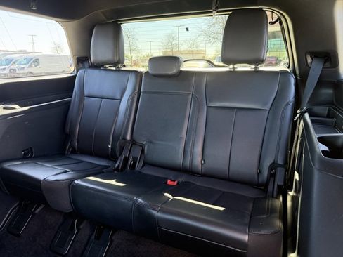 Used 2020 Ford Expedition XLT w/ Equipment Group 202A image 25