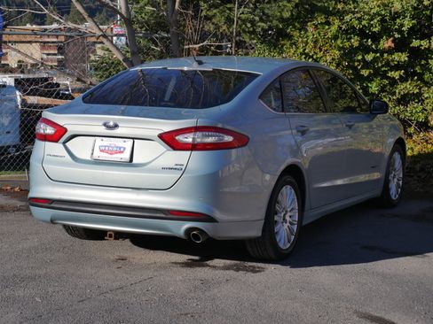 Used 2013 Ford Fusion SE image 21
