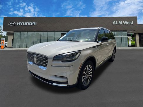 Used 2022 Lincoln Aviator AWD w/ Premium Package image 1