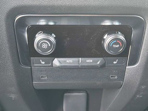 New 2026 GMC Yukon Denali w/ Sun & Power Step Package image 24