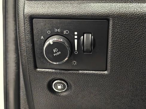 Used 2017 Jeep Grand Cherokee Limited AWD/4WD image 48