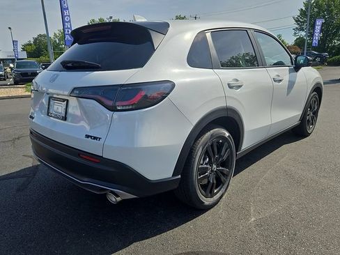 New 2027 Honda HR-V Sport image 6