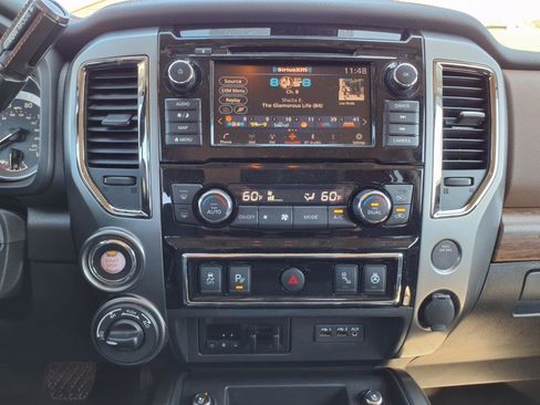 Used 2019 Nissan Titan Platinum Reserve w/ Platinum Utility Package image 19