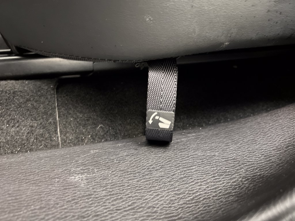 Used 2025 Mitsubishi Outlander SE FWD image 18