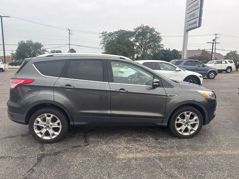 Used 2016 Ford Escape Titanium w/ Equipment Group 301A AWD/4WD image 7