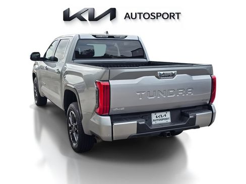 Used 2026 Toyota Tundra Limited AWD/4WD image 9