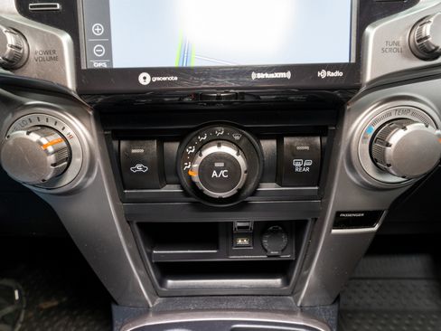 Used 2020 Toyota 4Runner SR5 Premium w/ Moonroof Package image 21