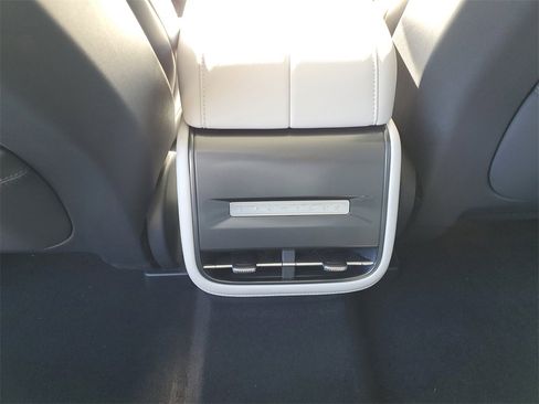 New 2026 Lincoln Nautilus Premier w/ Jet Appearance Package image 13