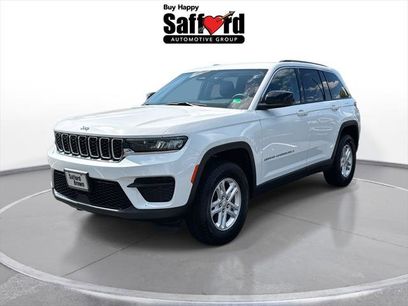 Certified 2023 Jeep Grand Cherokee Laredo w/ Luxury Tech Group I