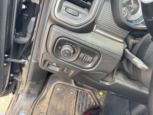 Used 2019 RAM 1500 Limited AWD/4WD image 15