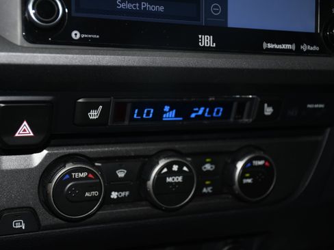 Certified 2022 Toyota Tacoma TRD Sport w/ TRD Premium Sport Package AWD/4WD image 15