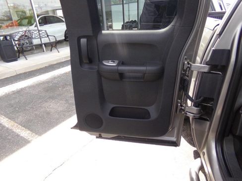 Used 2008 GMC Sierra 1500 SLE AWD/4WD image 26