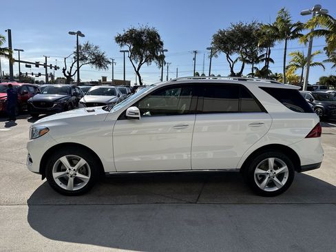 Used 2016 Mercedes-Benz GLE 350 w/ Premium Package image 11