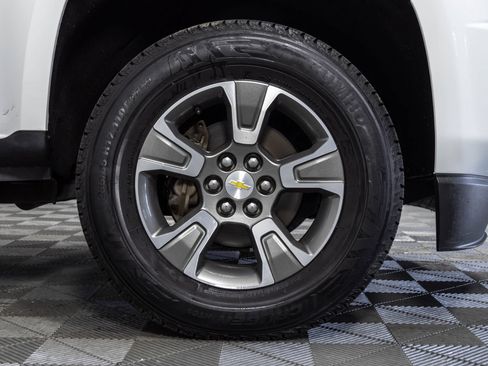 Used 2019 Chevrolet Colorado Z71 AWD/4WD image 41