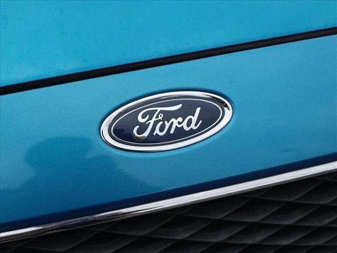 Used 2015 Ford Focus SE w/ Equipment Group 201A FWD image 29