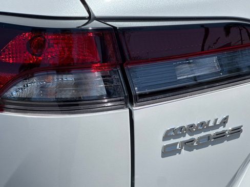 Certified 2026 Toyota Corolla Cross LE w/ Moonroof Package FWD image 34