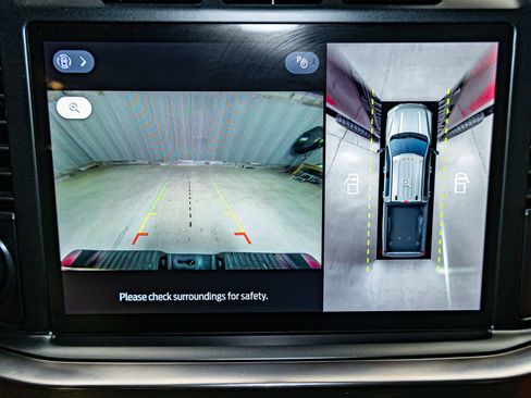 Used 2024 Ford F250 Lariat w/ Lariat Ultimate Package image 22