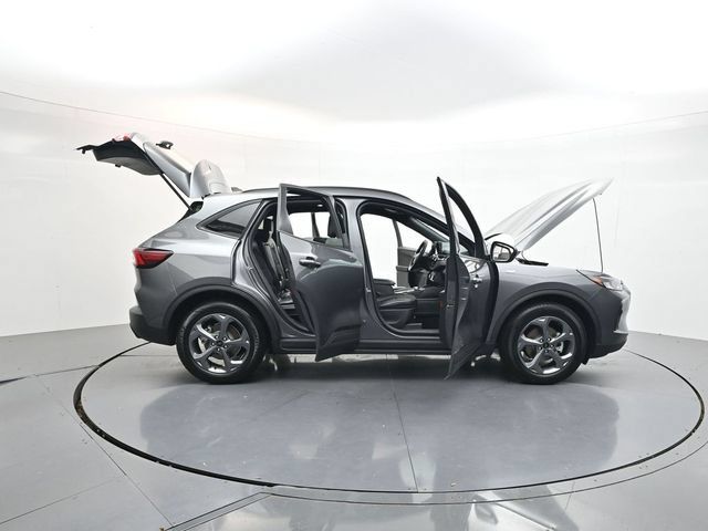 Used 2025 Ford Escape ST-Line FWD image 61