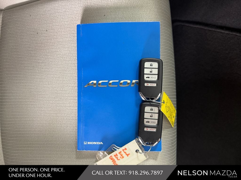 Used 2018 Honda Accord LX image 45