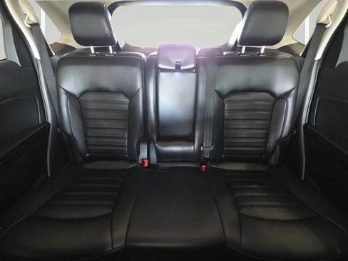 Used 2022 Ford Edge SEL w/ Convenience Package AWD/4WD image 23