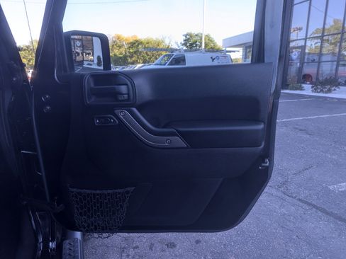 Used 2015 Jeep Wrangler Unlimited Sport w/ Quick Order Package 24S image 30