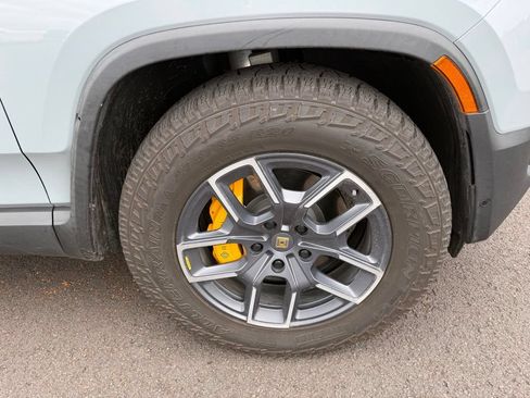 Used 2022 Rivian R1T Launch Edition AWD/4WD image 24